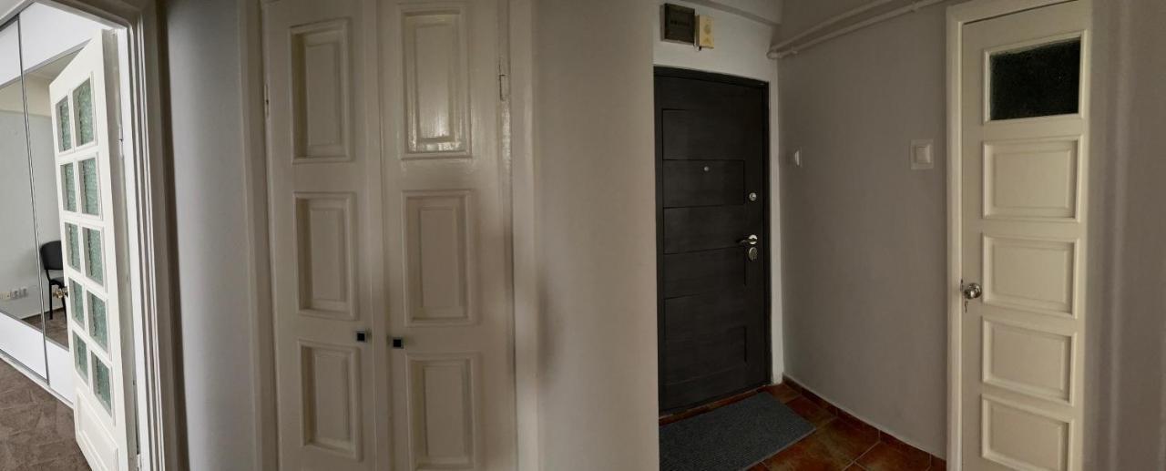Linna Apartament Galaţi Exterior foto